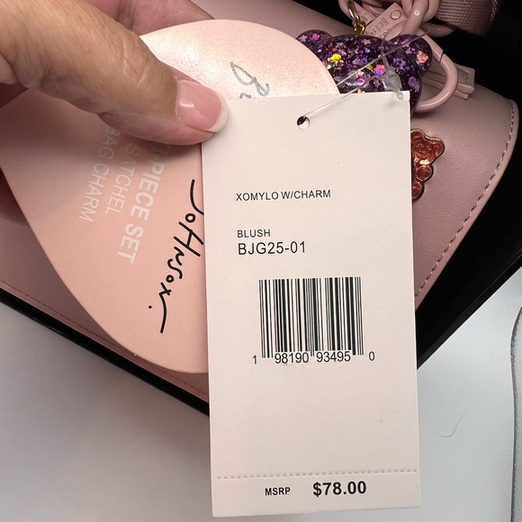 NWT Betsey Johnson Blush Handbag with Glitter Bear Charm “Gummy Bear” - Picture 4 of 4